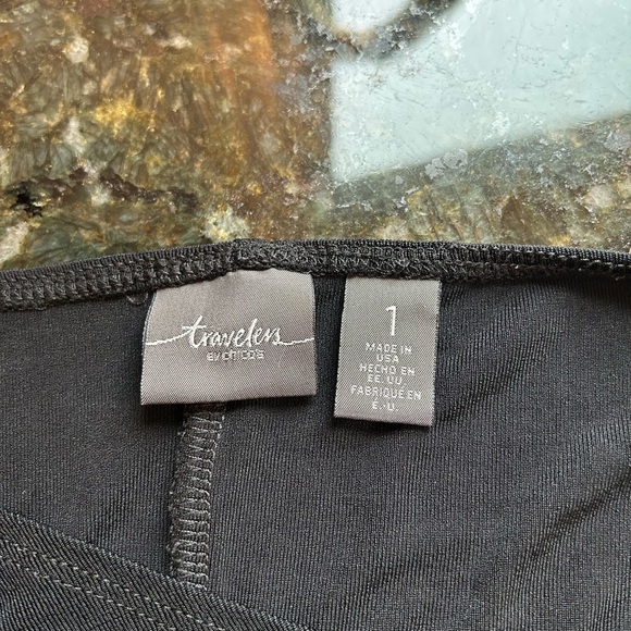 Chico’s Travelers Collection Black Scoop Neck Tunic Top. 3/4 sleeve. Made in USA - Picture 6 of 9